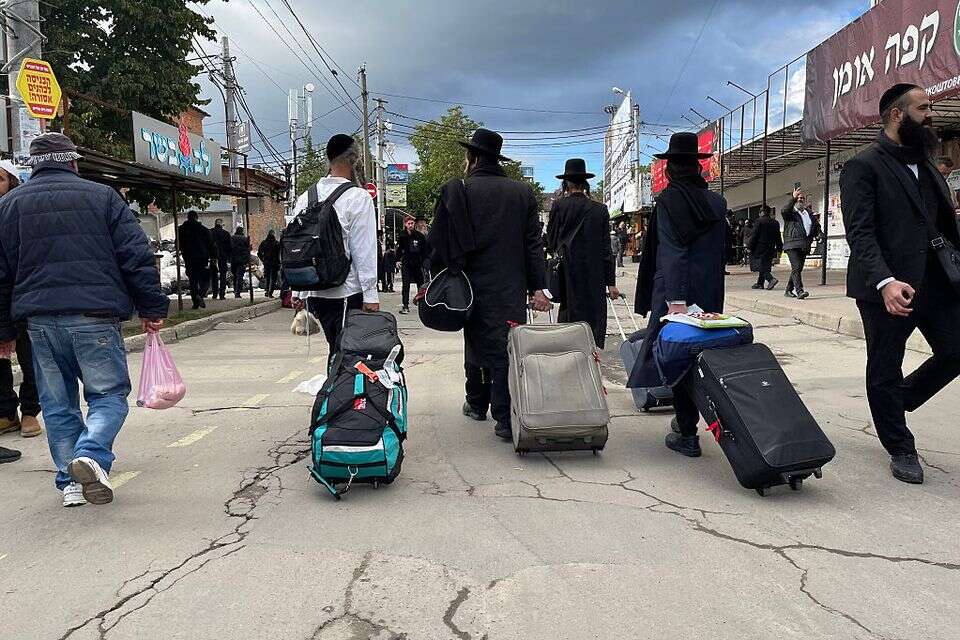 חסידי ברסלב אומן , יהודה פרץ