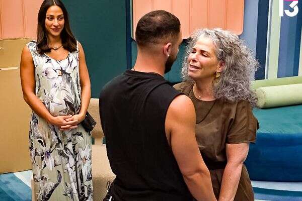 שני (משמאל), יובל ואמא שלו , מתוך "האח הגדול", רשת 13