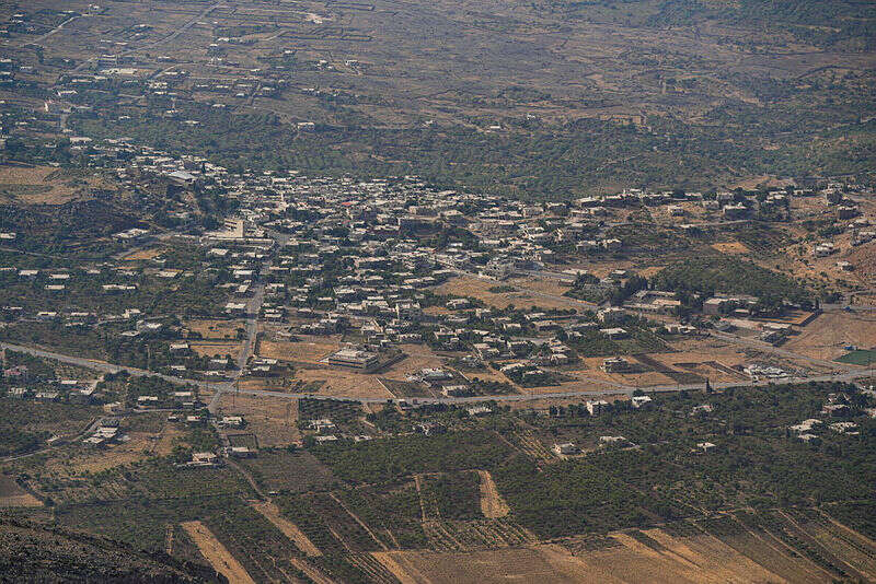 מבט על הכפר חאדר בסוריה , אייל מרגולין