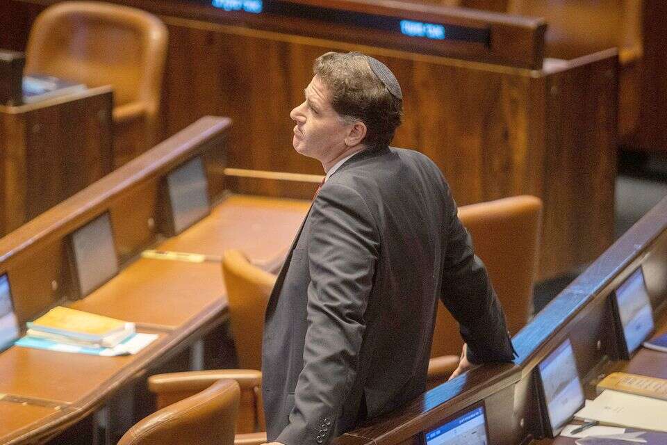 מדינאי דגול. דרמר , אורן בן חקון