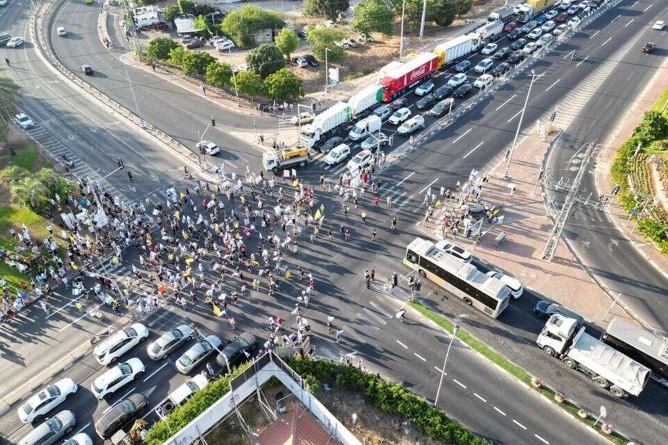צומת רעננה , רעיה ברקן
