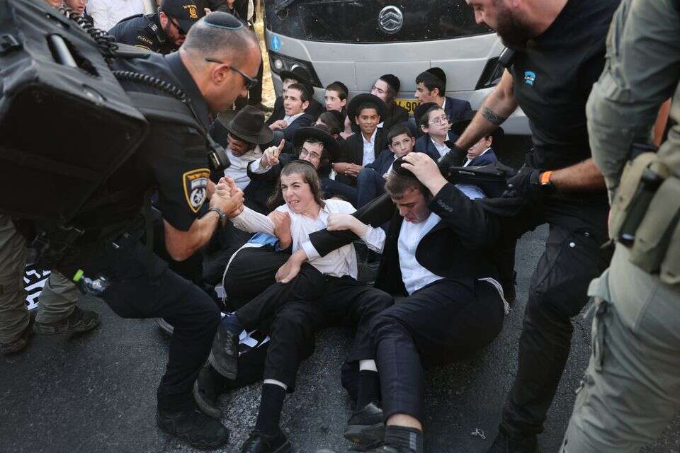 הפגנות חרדים נגד גיוס , אי.פי.אי