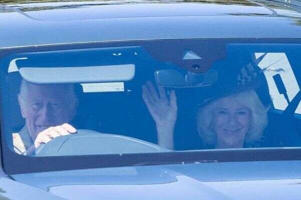 המלך צ'ארלס והמלכה קמילה  , : Paul Campbell - PA Images via Getty Images