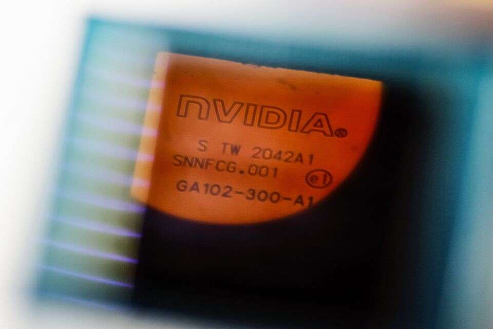 אנבידיה תעקוב אחרי השבבים שלה: הפיתוח שיסכל הברחות לסין