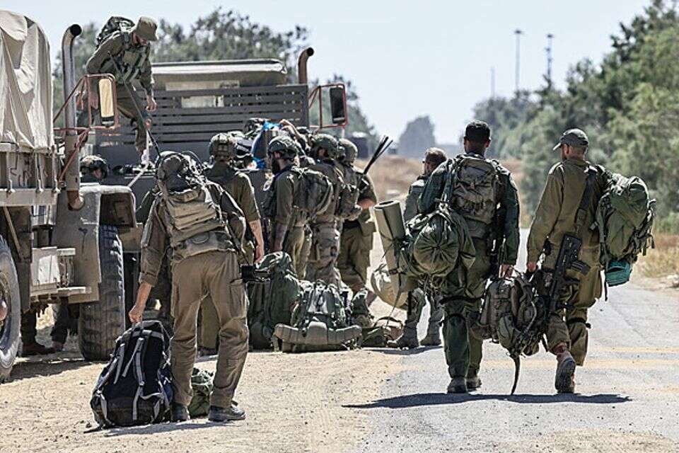 לוחמים על הקצה , דובר צה"ל