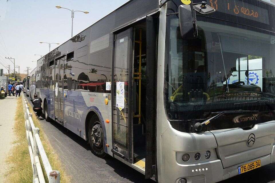 אוטובוס בבאר שבע (אילוסטרציה) , דודו גרינשפן