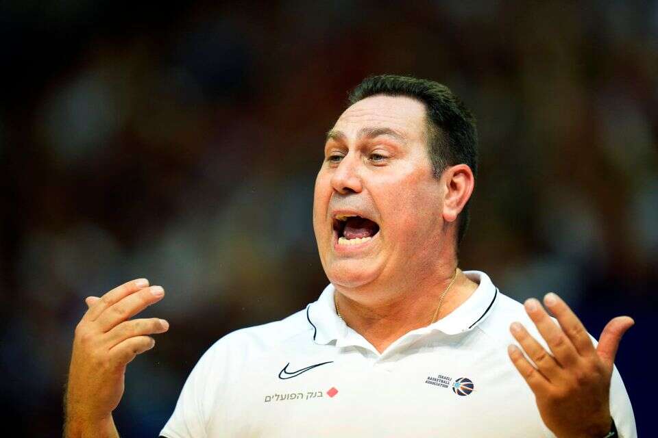 גיא גודס , AP