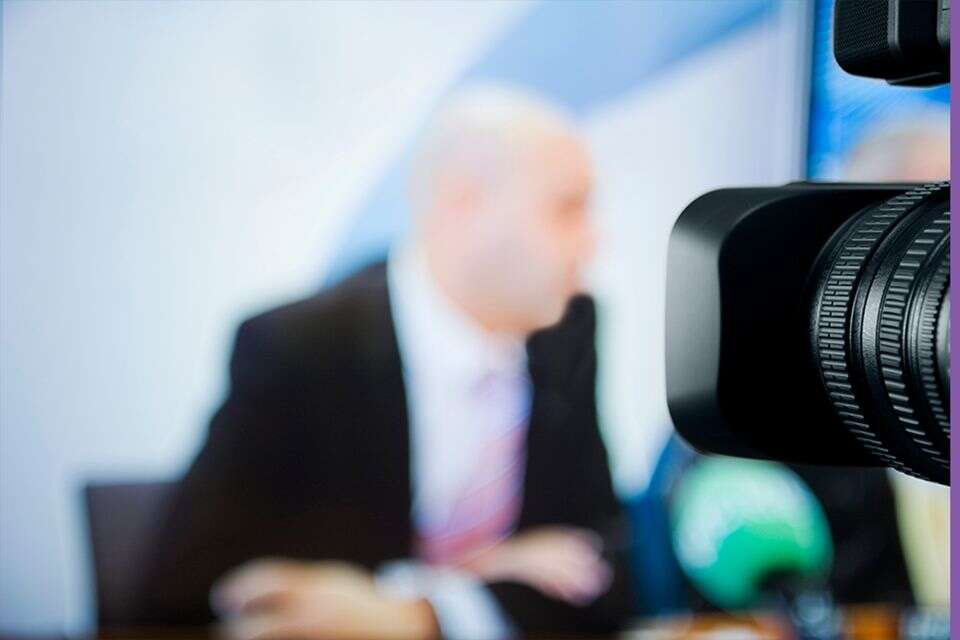 מדינה של פאנליסטים , ללא קרדיט