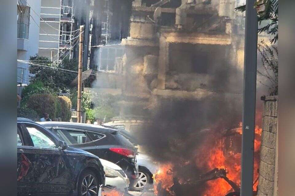 זירת הפיצוץ ברחוב קמינסקה ביפו , ללא