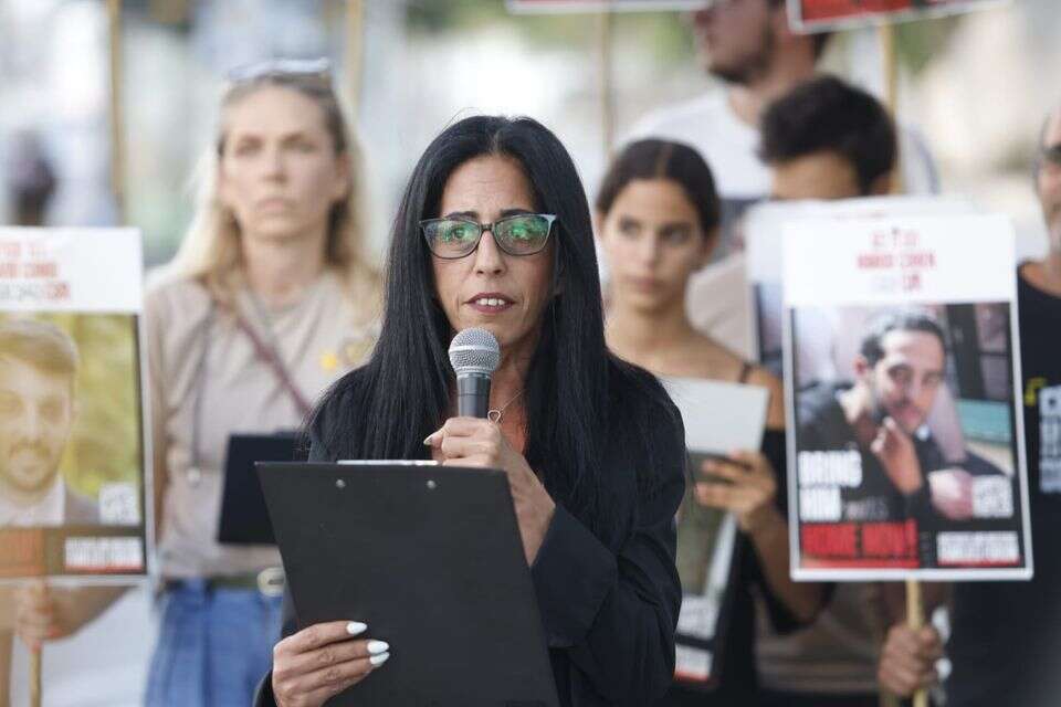 עינב צנגאוקר בשער בגין , יהושע יוסף
