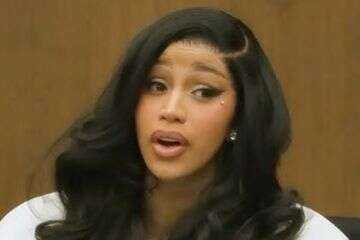 העדות של קארדי בי: קרקס בבית המשפט