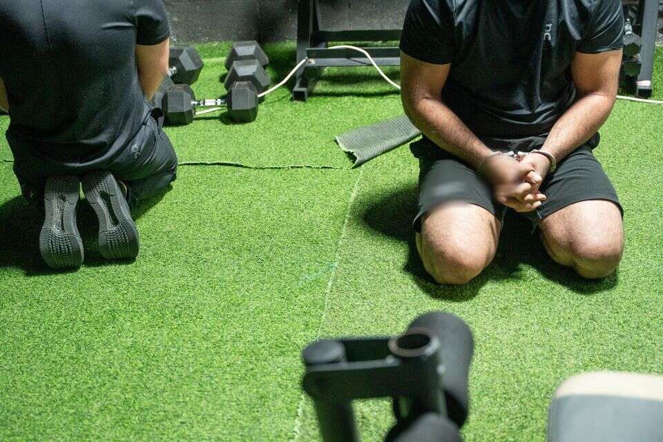 חלק מהעצורים אזוקים במתחם , דוברות המשטרה