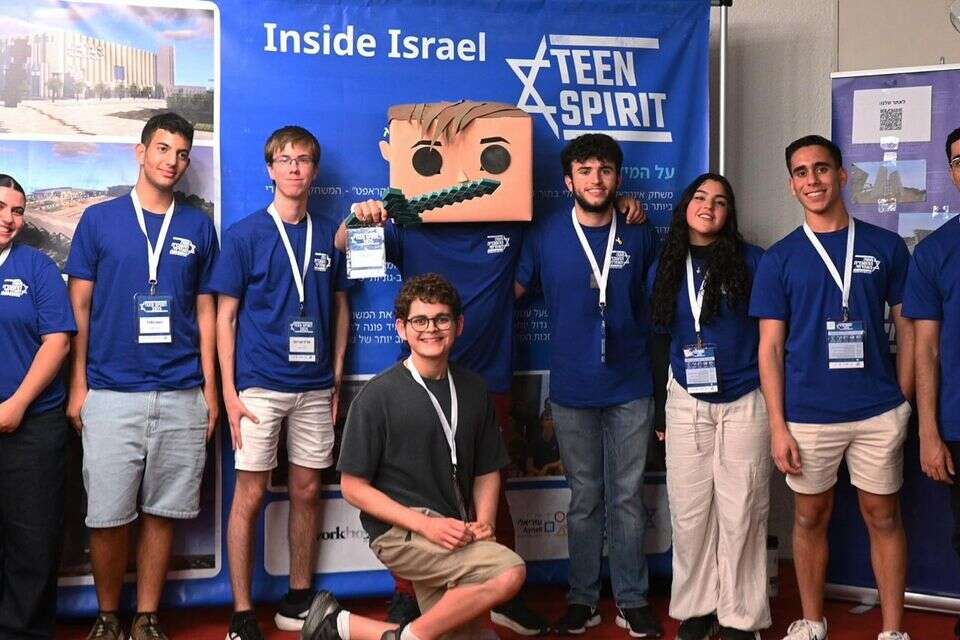 מיינקראפט ככלי הסברה: כך הנוער מסייע לישראל במאבק נגד האנטישמיות