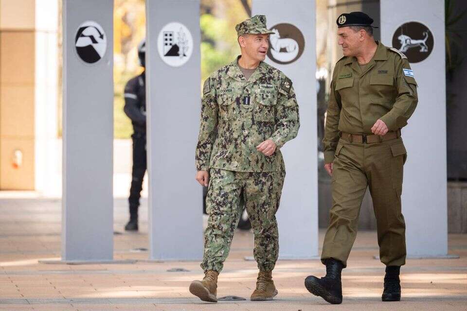מפקד פיקוד המרכז של צבא ארה"ב והרמטכ"ל , מתוך X