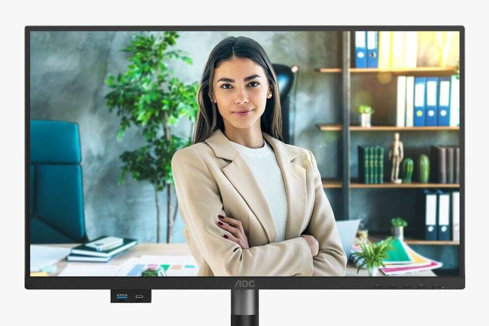 מינימליסטי ונקי: המסכים העסקיים שמשלבים טכנולוגיה מתקדמת ועיצוב מעשי