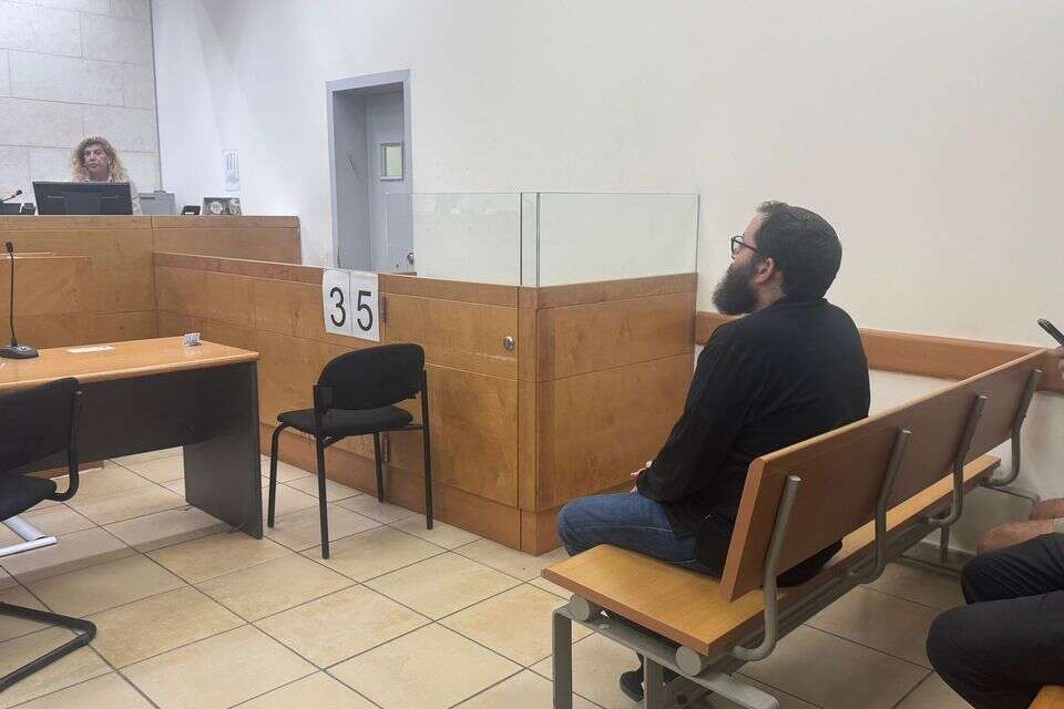 דיון בעניין הגבלת גישתו של יונתן אוריך ללשכת רה"מ , אלינור שירקני-קופמן