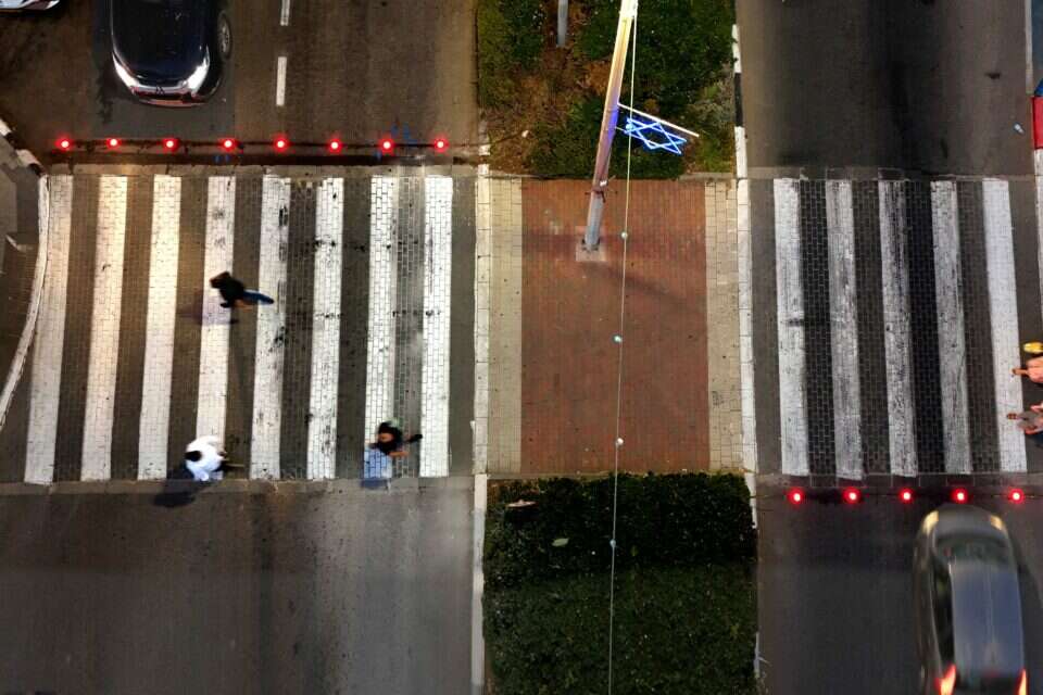 מעבר חצייה חכם. פיילוט ראשוני בישראל , חברת נתיבי איילון
