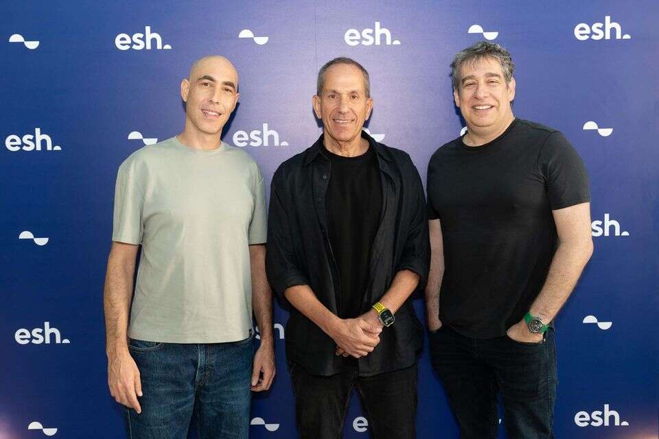ראשי בנק esh. מימין לשמאל: ניר צוק, שמוליק האוזר, יובל אלוני , גדי סיארה