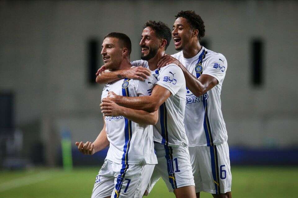 אסאנטה ושגיב יחזקאל חוגגים עם אושר דוידה , עמי שומן
