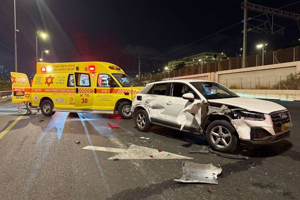 זירת התאונה שבה היה מעורב גידי גוב , מד"א