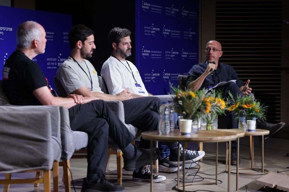 פאנל משפחות החטופים , גלעד קוולרצ’יק