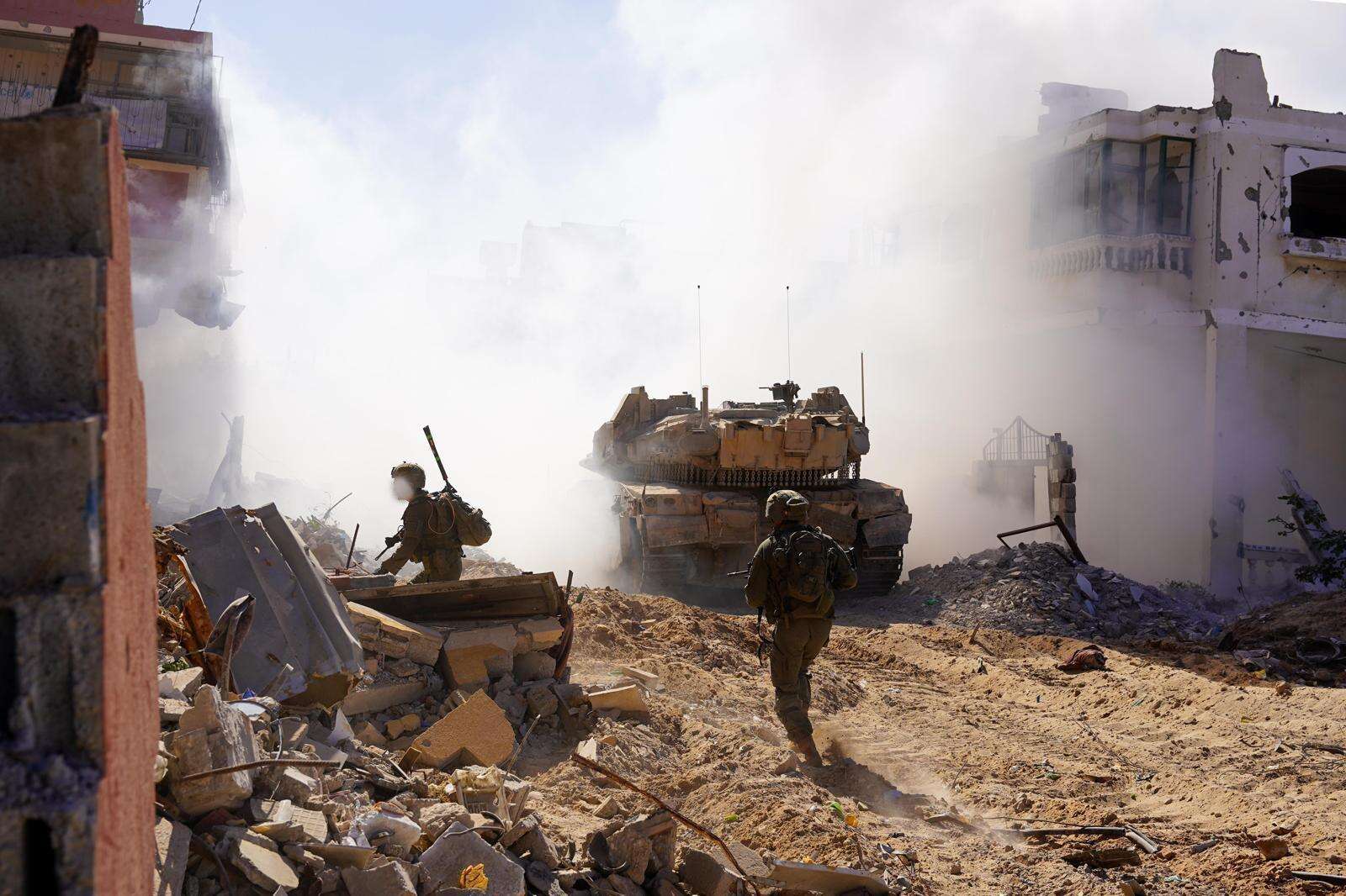 תקיפות אוגדה 98 בעזה , דוצ