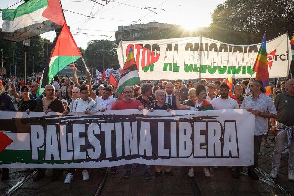 הפגנה נגד ישראל במילאנו (ארכיון) , EPA