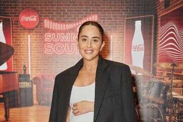 עפנו על הלוק ההריוני של בר כהן