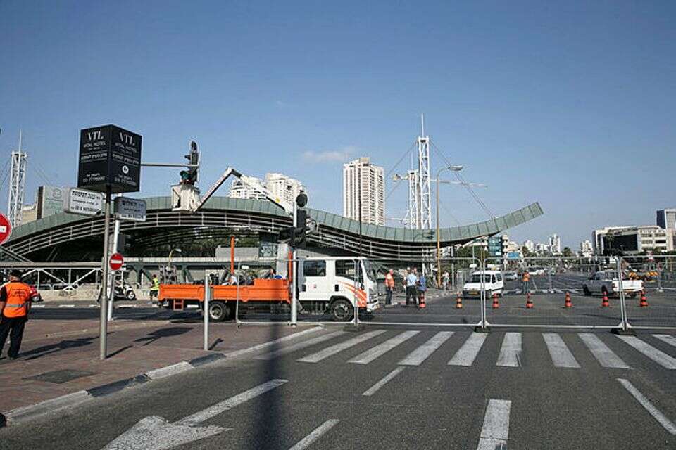 עבודות בדרך השלום (ארכיון) , קוקו