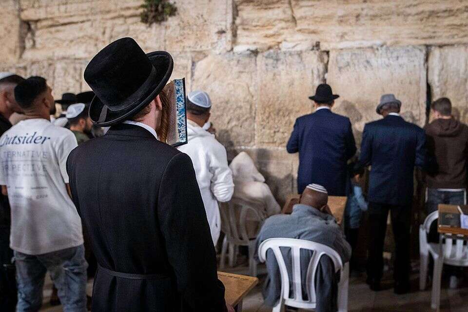 צום יום הכיפורים , אורן בן חקון