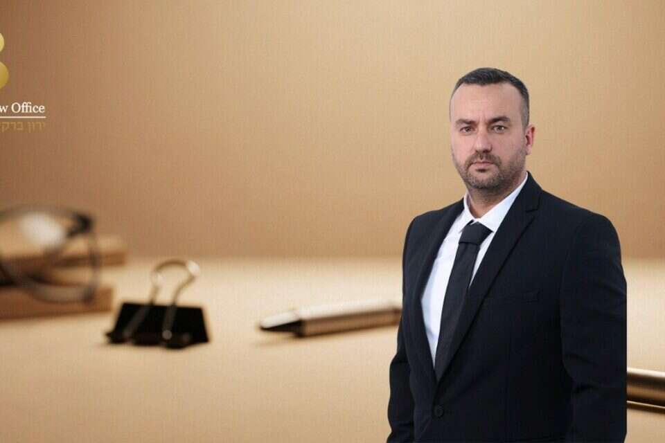 עו"ד ירון ברקליפה, רואה את עבודתו כשליחות (צילום: יח"צ) , 