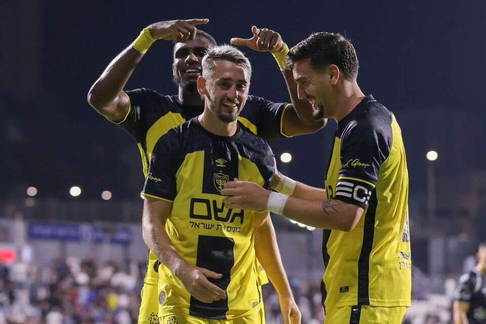 עומר אצילי חוגג , מאור אלקסלסי