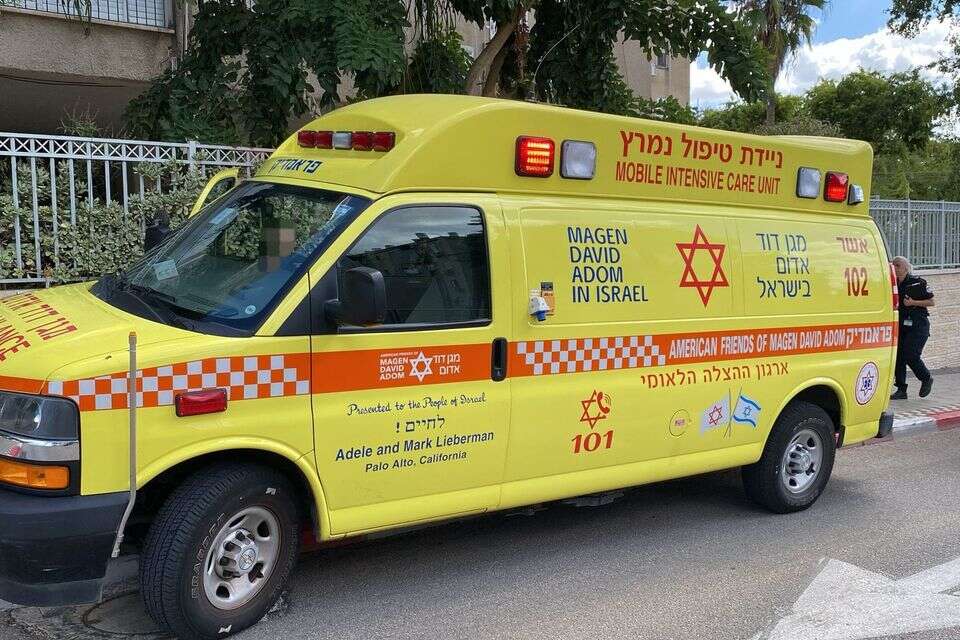 אמבולנס , מד"א