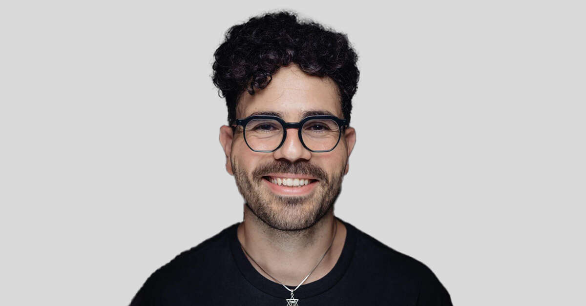 חן מזיג , בלייק עזרא