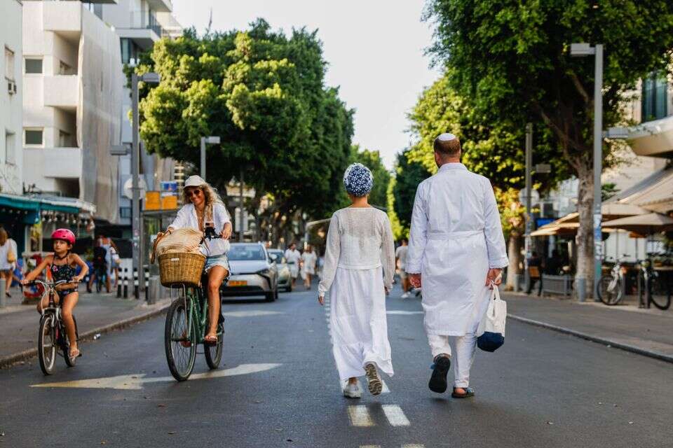 יום הכיפורים בתל אביב , יהושע יוסף