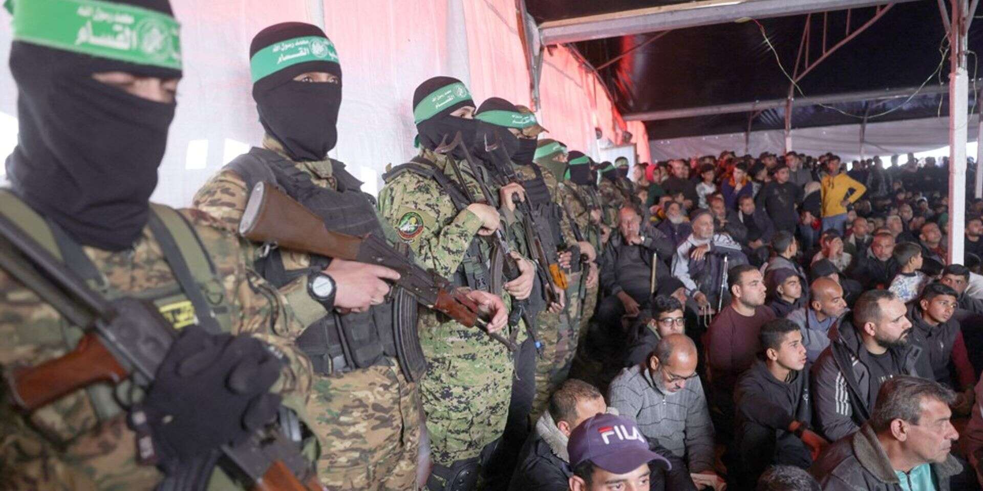 מחבלי חמאס במחנה שאטי , AFP