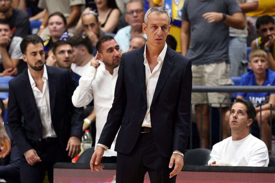 עודד קטש. עתידו בידיו , אלן שיבר