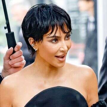 קריס או קים? קרדשיאן מפתיעה בתספורת קצרה