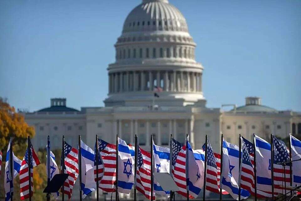 האמריקנים מאשימים את ישראל , AP