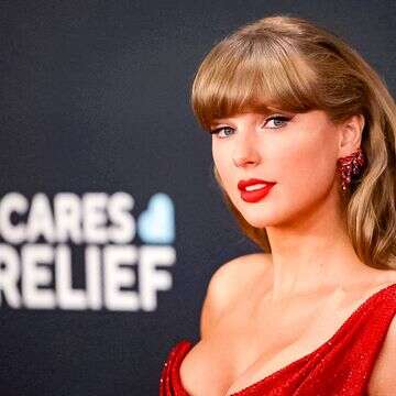 טיילור סוויפט סוגרת חשבון עם הוליווד