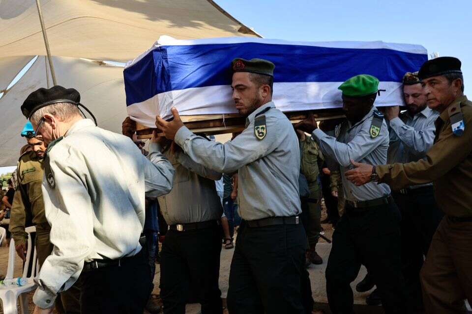 הלוויתו של טל אילון ז"ל, מפקד כיתת הכוננות של כפר עזה , ללא קרדיט