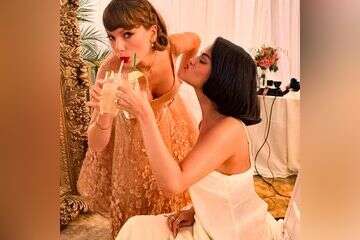 סוויפט על גומז: 'הכלה הכי יפה שראיתי'