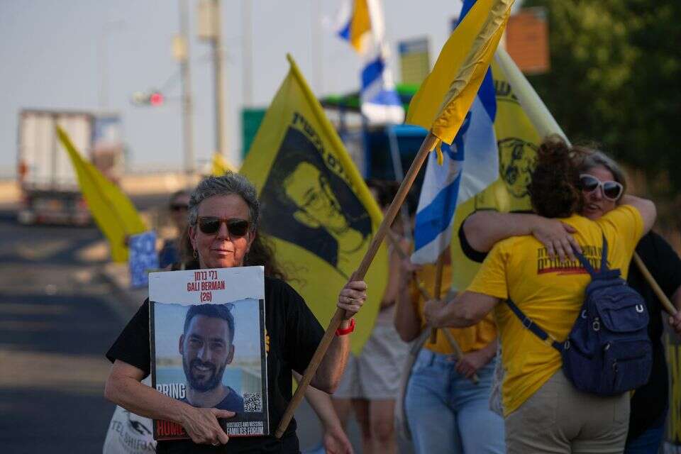 דגלים צהובים , אייל מרגולין - ג׳יני