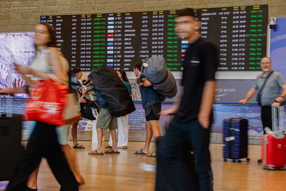 Great news for passengers: shuttles to Israel on Saturday - free