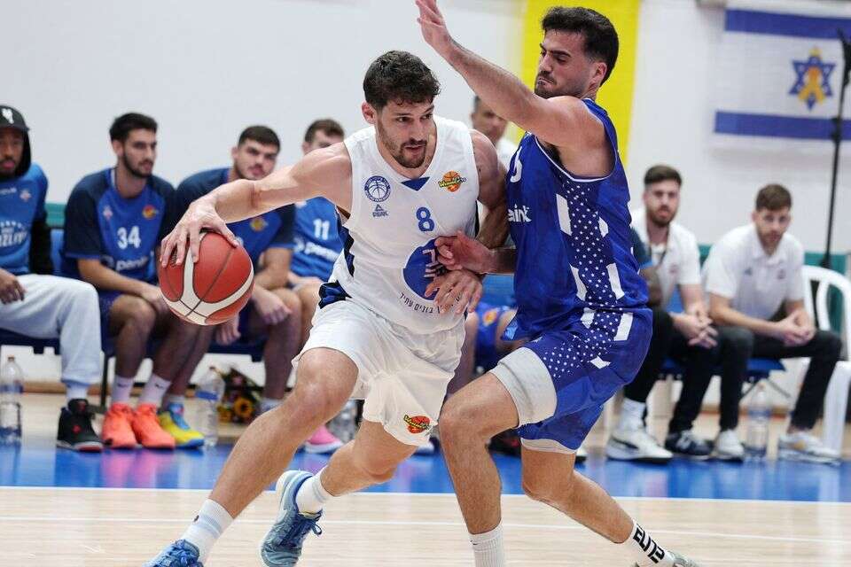 חואקין שוכמן , אלן שיבר