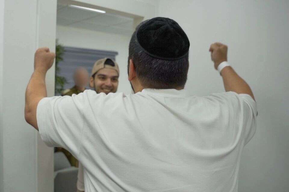 יוסף חיים אוחנה עם משפחתו , דובר צה"ל