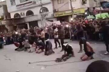 הוצאה להורג מזעזעת בעזה: מחבלי חמאס ירו בכיכר ב"משתפי פעולה" , רשתות ערביות