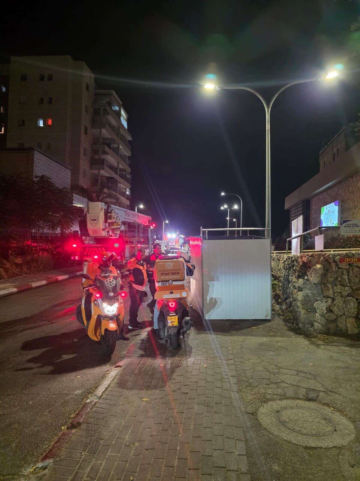 נזק של מאות אלפי שקלים: אלמונים גנבו אופנועים של איחוד הצלה