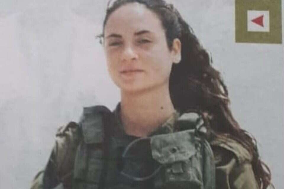 ענבר הימן כלוחמת קרקל , אלבום פרטי