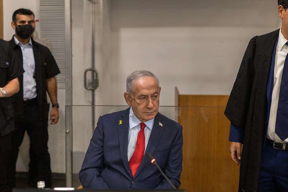 עדות נתניהו , איתי רון